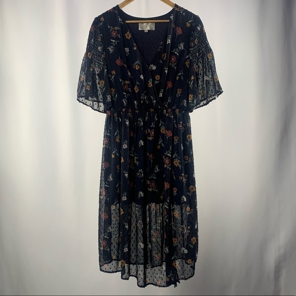 J.O.A. Short Sleeve V Neck Floral Dress in Navy Size Large - Picture 1 of 4